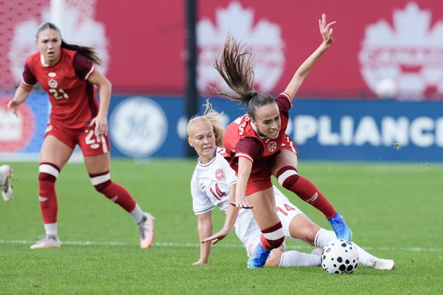 October 12, 2026, Toronto, On, CANADA: Canada s Julia Grosso, front right, is fouled by Denmark s Sofie Bredgaard during first half International Friendly, Länderspiel, Nationalmannschaft action, in Toronto, on Monday Oct. 12, 2026. Canada News - October 12, 2026 - ZUMAc35_ 20261012_zaf_c35_062 Copyright: xChrisxYoungx