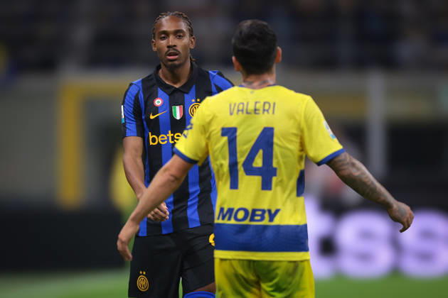 FC Internazionale v Parma Calcio 1913 - Serie A - Season 2026-2027 Milan, Italy, 10th October 2026. Djed Spence of FC Internazionale reacts with Emanuele Valeri of Parma Calcio during the FC Internazionale vs Parma Calcio 1913 Serie A match at Giuseppe Meazza, Milan. Picture credit should read: Jonathan Moscrop Milan Stadio Giuseppe Meazza Italy