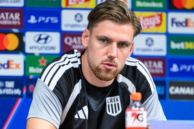 SOCCER - UEFA CL, LASK vs Liverpool LINZ,AUSTRIA,13.OCT.26 - SOCCER - UEFA Champions League, Linzer ASK vs Liverpool FC, preview, press conference, PK, Pressekonferenz LASK. Image shows Kasper Joergensen (LASK).  GEPAxpictures xChristianxMoser