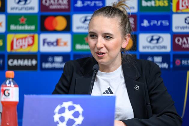 SOCCER - UEFA CL, LASK vs Liverpool LINZ,AUSTRIA,13.OCT.26 - SOCCER - UEFA Champions League, Linzer ASK vs Liverpool FC, preview, press conference, PK, Pressekonferenz LASK. Image shows press officer Nathalie Melcher (LASK).  GEPAxpictures xChristianxMoser