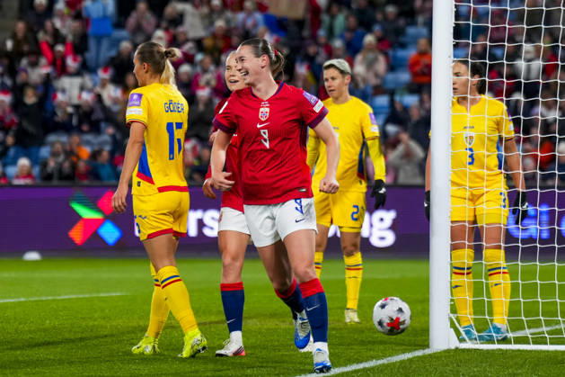 Soccer, World Cup Qualifiers, Women s Norway Romania Oslo 20261013 Norway s Elisabeth Terland celebrates after scoring the 2-0 goal during the World Cup qualifying soccer match between Norway and Romania at Ullevaal Stadium on Tuesday. Photo: Heiko Junge, NTB, Oslo, Norway. EDITORIAL USE ONLY. RESTRICTED USE FOR BETBETTING COMPANIES  Copyright: xHeikoxJungex xNTBx