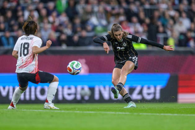 GER, Bremen, Germany vs. Japan, Soccer, FIFA, UEFA, 2026–2027 Season, Weserstadion, Friendly Match: Pictured from left, Honoka Hayashi, Japan Women’s U-18 Team, Jule Brand, Germany, Women’s National Team. DFB and DFL regulations prohibit any use of photographs as image sequences and or quasi-video. October 13, 2026 Copyright: HMBxMedia HendrikxHamelau