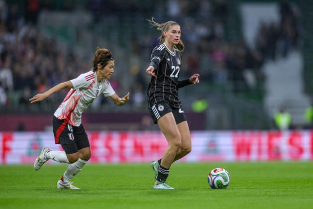 GER, Bremen, Germany vs. Japan, Soccer, FIFA, UEFA, 2026–2027 season, Weserstadion, Friendly Match (pictured, from left: Honoka Hayashi, Japan Women’s U-18), Jule Brand, Germany, Women’s National Team. DFB and DFL regulations prohibit any use of photographs as image sequences and or quasi-video. October 13, 2026 Copyright: HMBxMedia HendrikxHamelau