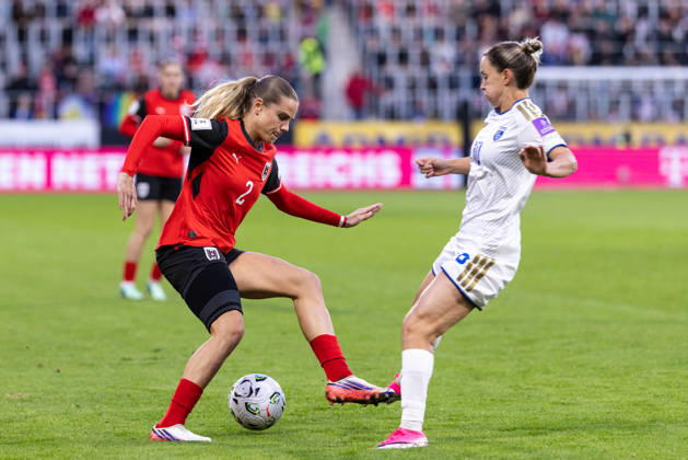 SOCCER - FIFA World Cup, WM, Weltmeisterschaft, Fussball 2027, quali, AUT vs KOS VIENNA,AUSTRIA,13.OCT.26 - SOCCER - FIFA Women s World Cup 2027, european qualifiers, OEFB international match, Länderspiel, Nationalmannschaft Austria vs Kosovo. Image shows Louise Schoeffel (AUT) and Donjeta Halilaj (KOS). GEPAxpictures xArminxRauthner