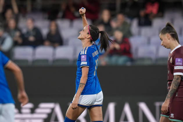 Italy s Barbara Bonansea celebrates after scoring the 1-0 goal for his team during the Women s European Qualifiers 2027 play-off round 1 second leg soccer match between Italy and Belarus at the Artemio Franchi Stadium in Florence, Italy - Tuesday, October 13, 2026 -  Copyright: xMassimoxPaolone LaPressex