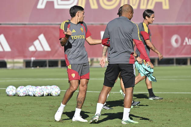 IPA89639253 - Nahuel Molina of Roma during a training session ahead of the UEFA Champions League soccer match between AS Roma and Real Madrid, as well as the press conference, PK, Pressekonferenz and training at the Trigoria Training Center on October 13, 2026, in Rome, Italy. During the AS Roma press conference for the UEFA Champions League soccer match in Rome, Italy, on October 13, 2026  Copyright: xRobertoxRamaccia IPAxSportx xx IPA89639253 IPA89639253