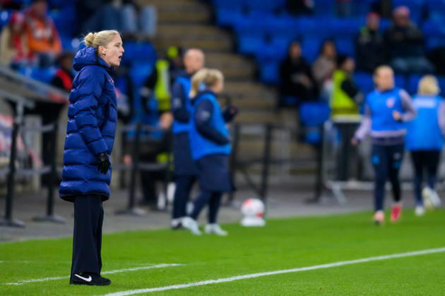 October 13, 2016: Head coach Gemma Grainger of Norway during the FIFA Women’s World Cup Qualifier soccer match between Norway and Romania on October 13, 2026 in Oslo. Photo by Marius Simensen, BILDBYRÅN COP 238 MM0076 bbeng women s soccer football soccer FIFA World Cup qualifiers World Cup qualifiers women s World Cup qualifiers international match Norway Romania  Copyright: MARIUSxSIMENSEN BB261013BB534
