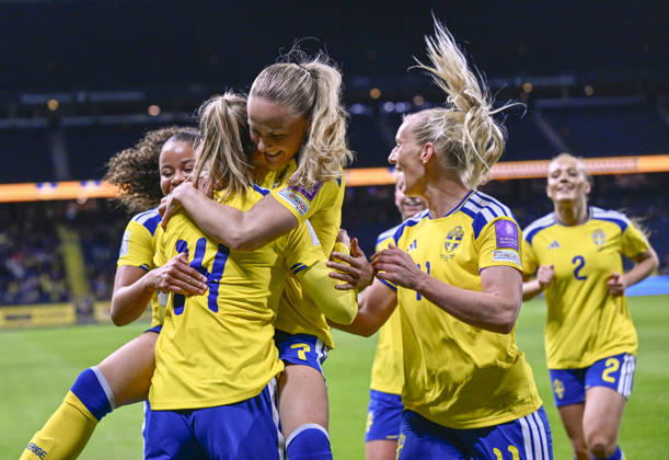 STOCKHOLM, SWEDEN, October 13, 2026. Sweden s Nathalie Björn is congratulated on her 10th goal during Tuesday s soccer match, a World Cup playoff between Sweden and Lithuania, at Strawberry Arena, STOCKHOLM, SWEDEN x10050x  Copyright: xPontusxLundahl TTx WORLD CUP PLAYOFF SWEDEN-LITHUANIA