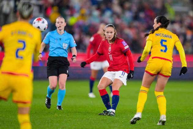 October 13, 2013: Guro Reiten of Norway during the FIFA Women’s World Cup Qualifier soccer match between Norway and Romania on October 13, 2026 in Oslo. Photo by Marius Simensen, BILDBYRÅN COP 238 MM0076 bbeng women s soccer football soccer FIFA World Cup qualifiers World Cup qualifiers women s World Cup qualifiers international match Norway Romania  Copyright: MARIUSxSIMENSEN BB261013BB622