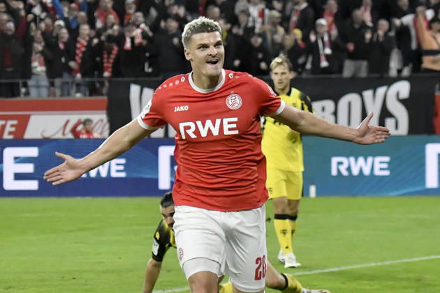 Marek Janssen of Essen 20 celebrates after scoring the goal to make it 1–0 on 13 10 2026 ¢ Soccer ¢ Rot-Weiss Essen vs. Fortuna Cologne, Essen Stadium, Essen, DFB and DFL regulations prohibit any use of photographs as image sequences and or quasi-video Copyright: xpepphotox xSaschaxWeizx pep00321, pep_20261013_sw