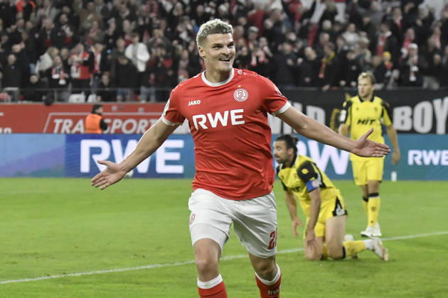 Marek Janssen of Essen 20 celebrates after scoring the goal to make it 1–0 on 13 10 2026 ¢ Soccer ¢ Rot-Weiss Essen vs. Fortuna Cologne, Essen Stadium, Essen, DFB and DFL regulations prohibit any use of photographs as image sequences and or quasi-video Copyright: xpepphotox xSaschaxWeizx pep00321, pep_20261013_sw