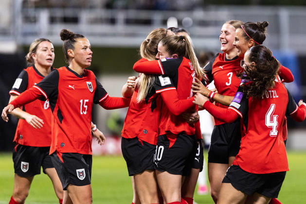 SOCCER - FIFA World Cup, WM, Weltmeisterschaft, Fussball 2027, quali, AUT vs KOS VIENNA,AUSTRIA,13.OCT.26 - SOCCER - FIFA Women s World Cup 2027, european qualifiers, OEFB international match, Länderspiel, Nationalmannschaft Austria vs Kosovo. Image shows the rejoicing of AUT with Sarah Puntigam (AUT). GEPAxpictures xArminxRauthner