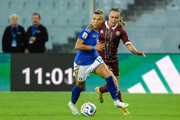 SOCCER - FIFA World Cup, WM, Weltmeisterschaft, Fussball - 2027 Women s European Qualifiers Playoffs - Italy vs. Belarus Photo by IPA ABACAPRESS.COM89640920 - Arianna Caruso (Italy) was tackled by Valeryia Bohdan (Belarus) during the 2027 Women s European Qualifiers Playoff—Italy vs. Belarus, a FIFA World Cup match in Florence, Italy, on October 13, 2026 Florence Italy  Copyright: xIPAxSport ABACAx
