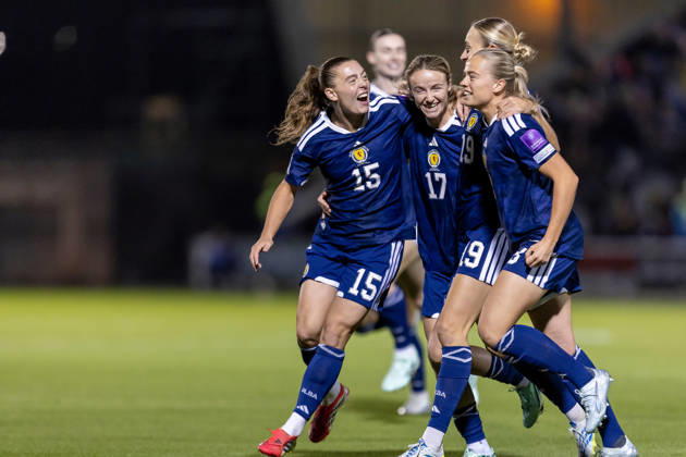 Scotland Women v Czech Republic Women, FIFA Women s World UEFA Cup, Play Off Semi Final GOAL! 1-1 Lauren Davidson of Scotland equalises and celebrates with team mates during the FIFA Women s World UEFA Cup Qualifying 1st round 2nd leg Semi Final Play Off. Scotland vs Czechia, Marbill Coaches Stadium, Paisley, Renfrewshire, Scotland, 13 October 2026 Paisley Marbill Coaches Stadium Renfrewshire Scotland Editorial use only , Copyright: xColinxPoultneyx PSI-25000-0020