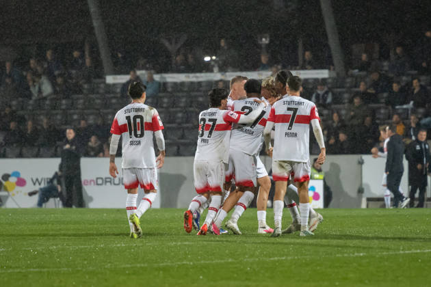October 13, 2026, xjyhynx, Soccer 3rd Division, VfB Stuttgart U23 vs. TSG Hoffenheim II, from left: goal celebration after Nicolas Sessa s goal to make it 3–2 (10), VfB Stuttgart II, David Preu (37), VfB Stuttgart II, Jarzinho Malanga 27, VfB Stuttgart II, Joyeux Masanka Bungi 24, VfB Stuttgart II, and Lauri Penna 7, VfB Stuttgart II Aspach