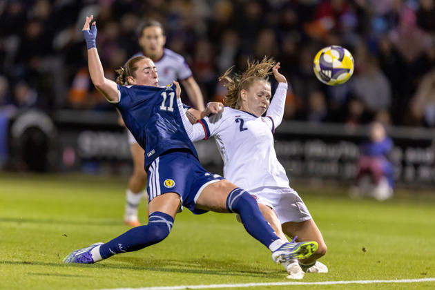 Scotland Women v Czech Republic Women, FIFA Women s World UEFA Cup, Play Off Semi Final Kathleen McGovern of Scotland national team, Nationalteam getrs held off by Lucie Bendova of Czechia during the FIFA Women s World UEFA Cup Qualifying 1st round 2nd leg Semi Final Play Off. Scotland vs Czechia, Marbill Coaches Stadium, Paisley, Renfrewshire, Scotland, 13 October 2026 Paisley Marbill Coaches Stadium Renfrewshire Scotland Editorial use only , Copyright: xColinxPoultneyx PSI-25000-0025