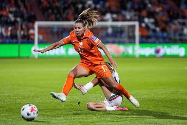 TILBURG - Victoria Pelova of the Netherlands Women during the World Cup qualifying match between the Netherlands and Hungary at the Koning Willem II Stadium on October 13, 2026 in Tilburg, the Netherlands. TOBIAS KLEUVER ANP xVIxANPxSportx xxANPxIVx 572342682 originalFilename: 572342682.jpg