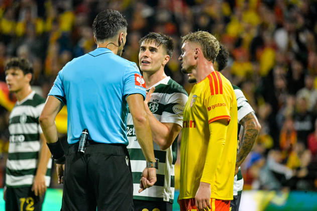 FOOTBALL : RC Lens vs Sporting Club Portugal - Ligue des Champions - Phase de Ligue - Journée 2 - 13 10 2026 Ivan Fresneda (Sporting Club Portugal) Michael Cuisance (RC Lens) LensFrance  Copyright: xBaptistexAutissierx