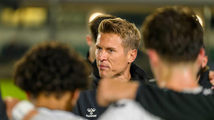October 13, 2026 Soccer Season 2026–2027 Bavarian Regional League Matchday 14 SC Eltersdorf vs. SV Wacker Burghausen JoTe xjoxtex Matthias Ostrzolek, Coach of Wacker Burghausen