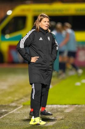 Scotland Women Head Coach Melissa Andreatta Scotland Women v Czechia, Women s European World Cup Qualifier, Football, The Marbill Coaches Stadium, Paisley, Scotland, UK - 13 Oct 2026Paisley The Marbill Coaches Stadium Scotland United Kingdom  Copyright: xStuartxWallace Shutterstockx 17214114ar