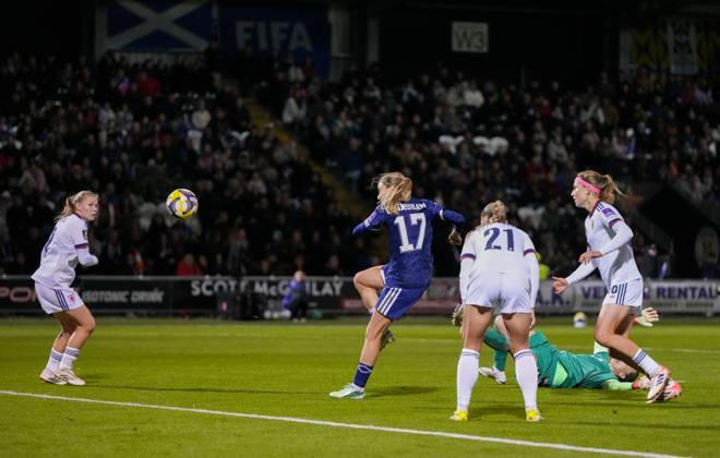Christy Grimshaw of Scotland scores to give Scotland a 3-2 (Agg. 5-2). Scotland Women v Czechia, Women s European World Cup Qualifier, Football, The Marbill Coaches Stadium, Paisley, Scotland, UK - 13 Oct 2026Paisley The Marbill Coaches Stadium Scotland United Kingdom  Copyright: xStuartxWallace Shutterstockx 17214114bo
