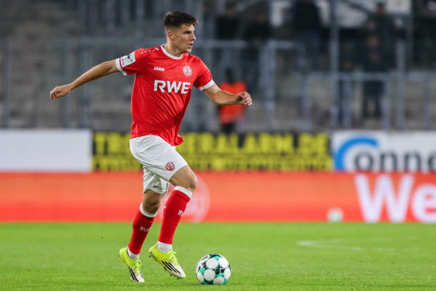 Soccer, 3rd Division, Matchday 9: Rot Weiss Essen vs. Fortuna Köln on October 13, 2026, at the Stadion an der Hafenstraße in Essen. Michael Kostka, Essen. DFB regulations prohibit any use of photographs as image sequences and or quasi-video. xJRx