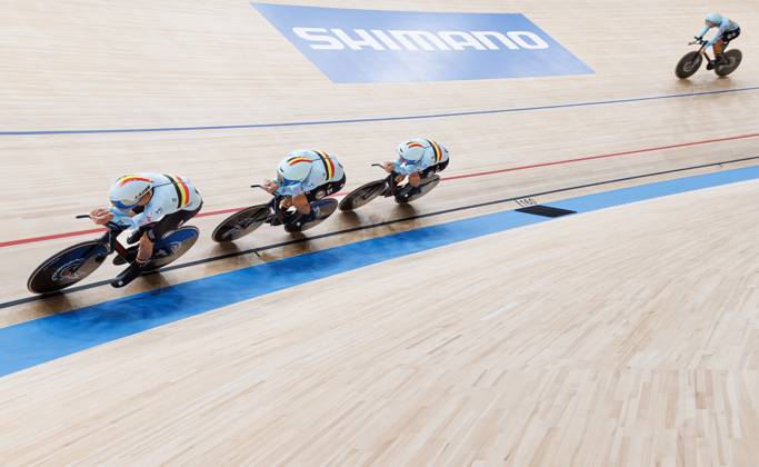 Belgian Gianluca Pollefliet; Belgian Witse Bertels; Belgian Tuur Dens and Belgian Noah Vandenbranden are pictured in action during the Men™s Team Pursuit event at the UCI Track cycling, Rad, Radsport, Bahnrad, Bahn World Championships in Shanghai, China on Wednesday 14 October 2026. The worlds are taking place from 14 to 18 October 2026. BENOITxDOPPAGNE  x189757200x