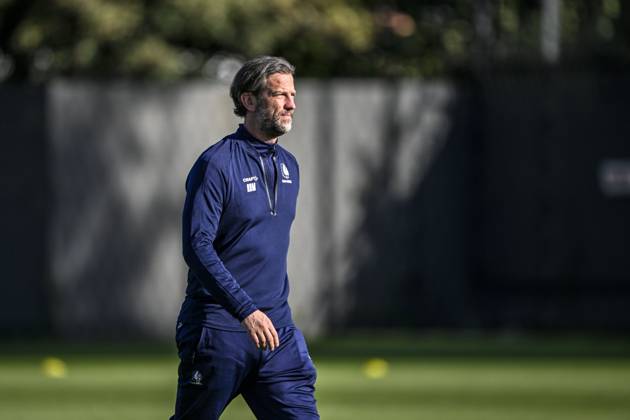 KAA Gent v AGF Aarhus - UEFA Conference League Media Activities 14 10 2026 GENT, BELGIUM - OCTOBER 14 : De Mil Rik head coach of KAA Gent pictured during a training session ahead of the UEFA Conference League 2026 27 League Phase matchday 1 match between KAA Gent and AGF Aarhus on October 14, 2026 in Gent, Belgium, 14 10 2026 Gent Belgium  Copyright: xJanxDexMeuleneirx