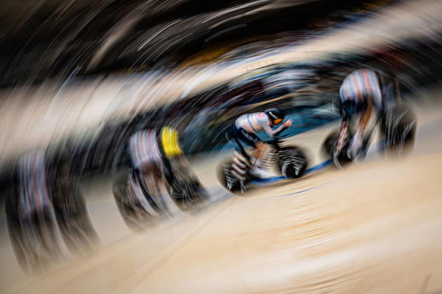 USA 2026 UCI Track Cycling World Championships BARRY Ashlin KOONTZ Grant JOHNSON Anders PHINNEY Taylor USA USA Landscape (horizontal) Event 2026 UCI Track Cycling World Championships Category Cycling Track Cycling World Championships Elite Men Location Asia China Shanghai Chongming Shanghai Velodrome Discipline Team Pursuit Distance 4000 m Date October 14, 2026, Wednesday Day 1