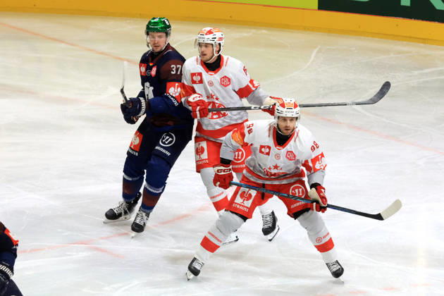 October 14, 2026, DEU, GER, Ice Hockey, Champions League, 2026–27 Season, Berlin, Eisbären Berlin vs. Klagenfurther AC Markus Vikingstad, Eisbären Berlin 37, Simeon Schwinger, Klagenfurt 16, Daniel Obersteiner, Klagenfurt 98, nordphoto GmbH, Engler, City, Wellblechpalast, Federal State, Country Copyright: xNordphotox xEnglerx
