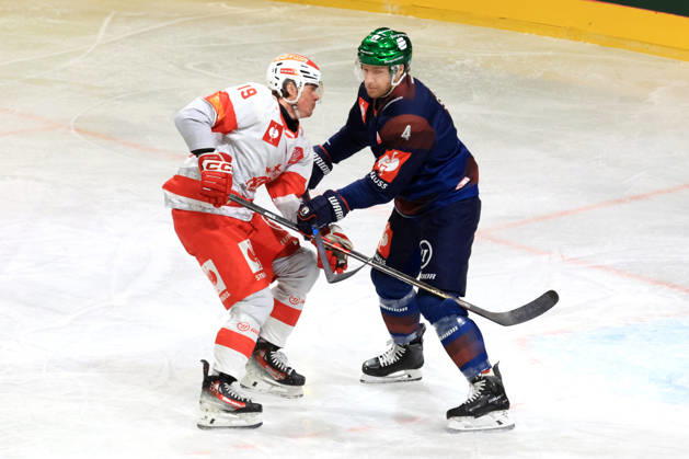 October 14, 2026, DEU, GER, Ice Hockey, Champions League, 2026–27 Season, Berlin, Eisbären Berlin vs. Klagenfurther AC Adam Smith Eisbären Berlin 4, David Waschnig Klagenfurt 19 nordphoto GmbH Engler City Corrugated Iron Palace Federal State Country Copyright: xNordphotox xEnglerx