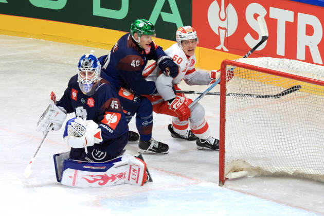 October 14, 2026, DEU, GER, Ice Hockey, Champions League, 2026–27 Season, Berlin, Eisbären Berlin vs. Klagenfurther AC Jack LaFontaine Eisbären Berlin 45, Korbinian Geibel Eisbären Berlin 40, Manuel Wadel Klagenfurt 60 nordphoto GmbH Engler City Corrugated Iron Palace State Country Copyright: xNordphotox xEnglerx