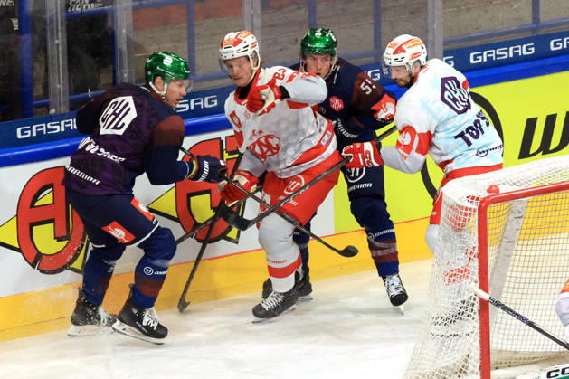 October 14, 2026, DEU, GER, Ice Hockey, Champions League, 2026–27 Season, Berlin, Eisbären Berlin vs. Klagenfurther AC Leonhard Pfoederl Eisbären Berlin 93, Jean Luc Foudy Eisbären Berlin 55, Thimo Nickl Klagenfurt 82, Raphael Herburger Klagenfurt 89 nordphoto GmbH Engler City Wellblechpalast Federal State Country Copyright: xNordphotox xEnglerx
