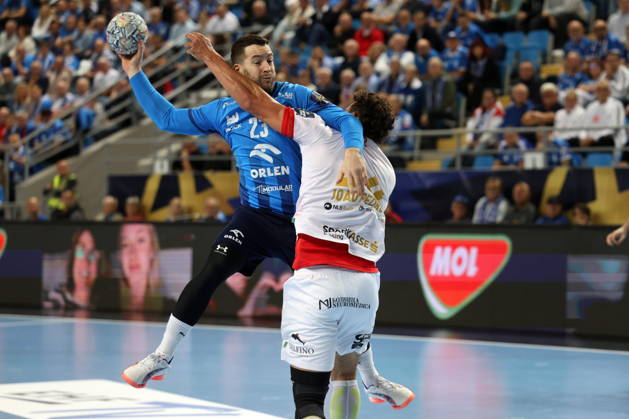 Plock 14.10.2026 Liga mistrzow pilka reczna mezczyzn faza grupowa sezon 2026 27 --- Group phase mens handball EHF Champions League Orlen Wisla Plock - HC Vardar 1961 Skopje Miha Zarabec Joao Pedro Francisco da Silva Fot. Marcin Solarz FotoPyK NEWSPIX.PL --- newspix.pl 