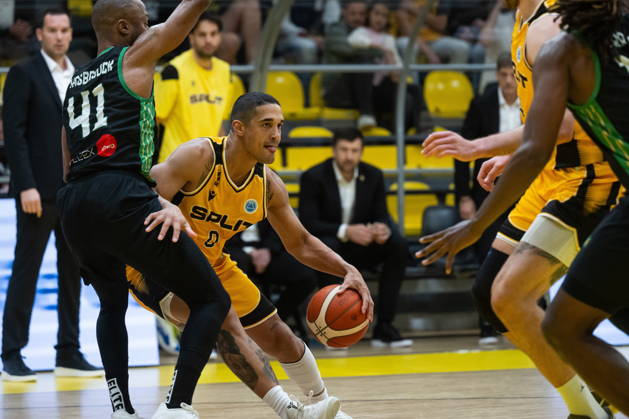 Croatia, Split, 14.10.2026. KK Split basketball hall. Basketball match FIBA ‹‹Europe Cup, KK Split - BC Trepca. In the photo: Nick Johnson and Kenneth Hasbrouck. Photo: Tom Dubravec CROPIX Split CROATIA Copyright: xxTomxDubravecx split_trepca1-141026