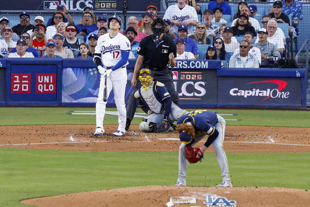 MLB, Baseball Herren, USA Postseason: NLCS Game 4 - Los Angeles Dodgers vs Milwaukee Brewers Los Angeles Dodgers designated hitter Shohei Ohtani (17) hits a grand slam home run against Milwaukee Brewers pitcher Dustin May (85) in the second inning during Game 4 of the National League Championship Series between the Los Angeles Dodgers and the Milwaukee Brewers at Dodger Stadium in Los Angeles, California, USA, 15 October 2026. (Issued 16 October 2026) LOS ANGELES CALIFORNIA UNITED STATES Copyright: xCHRISxTORRESx