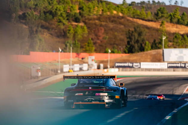 Fanatec GT World Challenge Europe Endurance Cup Powered by AWS - Round 10, Portimao 2026 269 Porsche 911 GT3 R (992) EVO, High Class Racing: Moritz Max, Bachler Klaus, Rennhofer Raphael - picture by Gruppe C Photography Portimao Portugal Copyright: xGruppexCxPhotographyx