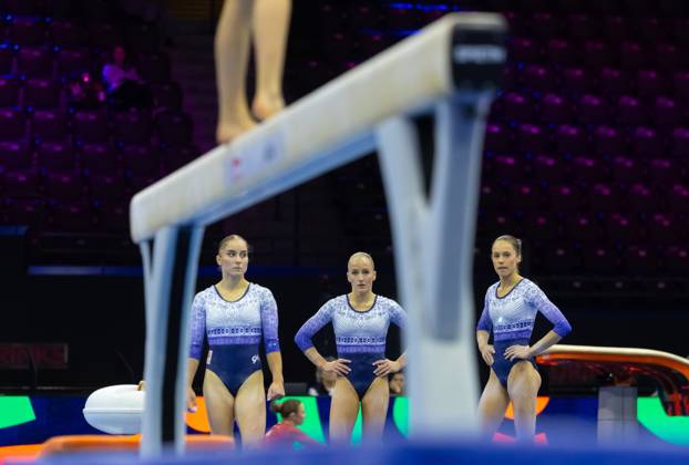 ROTTERDAM - Vera van Pol, Sanne Wevers and Naomi Visser during podium training at the World Gymnastics Championships in Ahoy Rotterdam. IRIS VAN DEN BROEK ANP xVIxANPxSportx xxANPxIVx 572626925 originalFilename: 572626925.jpg