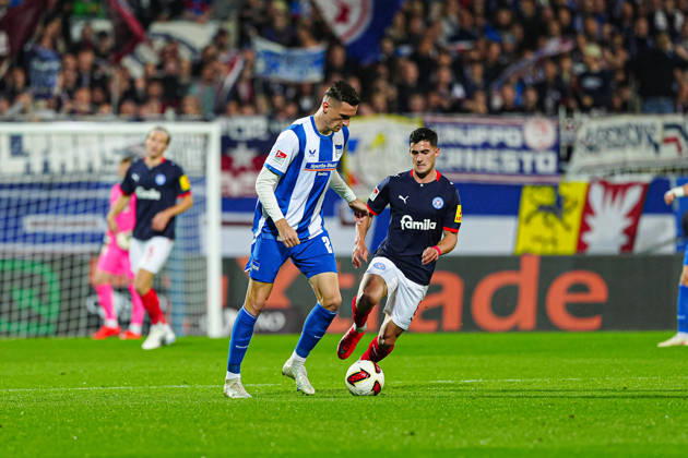 Niklas Kolbe, Hertha BSC, 27; Guillermo Balzi, Holstein Kiel, 08 GER; Holstein Kiel vs. Hertha BSC; Soccer; 2. Bundesliga; Matchday 08; 2026–2027 Season; October 16, 2026 DFL regulations prohibit any use of photographs as image sequences and or quasi-video GER, Holstein Kiel vs. Hertha BSC, Soccer, 2. Bundesliga, Matchday 08, 2026–2027 Season, October 16, 2026, Kiel Copyright: xEibner-Pressefoto MarcelxvonxFehrnx EP_MFN