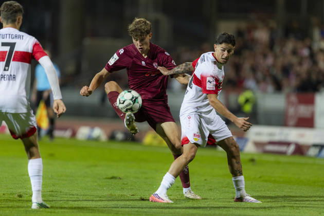 3rd Division, Fortuna Cologne vs. VfB Stuttgart U21, October 16, 2026, Kevin Krumme (Fortuna Cologne), 2, Nicolas Sessa, VfB Stuttgart U21, October 10, 3rd League, Fortuna Cologne vs. VfB Stuttgart U21, Matchday 10, on October 16, 2026, Südstadion, Cologne. DFB regulations prohibit any use of photographs as image sequences and or quasi-video. Copyright: xBEAUTIFULxSPORTS Meuselx