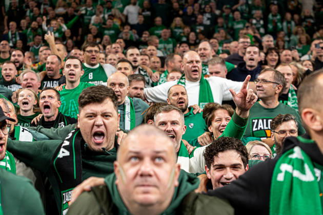 Zalgiris Kaunas vs Anadolu Efes Istanbul - EuroLeague Zalgiris Kaunas supporters during the EuroLeague basketball match between Zalgiris Kaunas and Anadolu Efes Istanbul at Zalgiris Arena in Kaunas, Lithuania. Kaunas Kaunas Lithuania