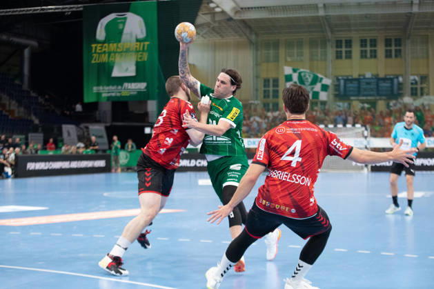 Handball, HBL2: SC DHfK Leipzig vs. ASV Hamm Westfalen, October 16, 2026; Dean Bombac 44; SC DHfK Leipzig is held in check. Handball, 2nd Bundesliga, 2026–2027 season, Matchday 8: SC DHfK Leipzig vs. ASV Hamm Westfalen on October 16, 2026, at the Quarterback Immobilien Arena Leipzig Copyright: xBEAUTIFULxSPORTS JanxKaeferx