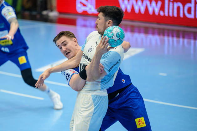 Felix Aellen, ThSV Eisenach, 22; Alex Dujshebaev, VfL Gummersbach, 10 GER; ThSV Eisenach vs. VfL Gummersbach, 1st Opel Handball Bundesliga, Handball, Matchday 9, 2026–2027 Season, 8:00 p.m., October 16, 2026 GER, ThSV Eisenach vs. VfL Gummersbach, 1st Opel Handball Bundesliga, Handball, Matchday 9, 2026–2027 season, 8:00 p.m., October 16, 2026, Eisenach Copyright: xMartinxHerbstx