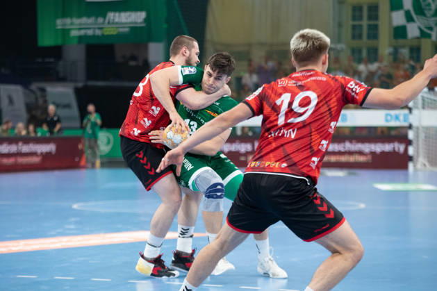Handball, HBL2: SC DHfK Leipzig vs. ASV Hamm Westfalen, October 16, 2026; Matej Klima 13; SC DHfK Leipzig is led by Jann Keno Jacobs 43, ASV Hamm Westfalen Handball, 2nd Bundesliga, 2026–2027 season, Matchday 8: SC DHfK Leipzig vs. ASV Hamm Westfalen on October 16, 2026, at the Quarterback Immobilien Arena Leipzig Copyright: xBEAUTIFULxSPORTS JanxKaeferx