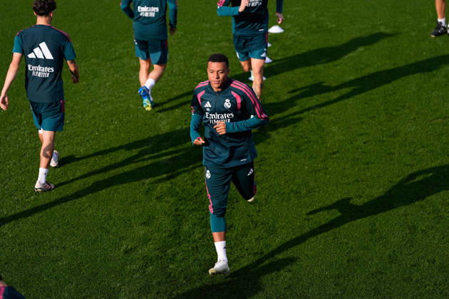 October 17, 2026, Valdebebas, Madrid, Spain: Kylian Mbappe during the training day of Real Madrid ahead the Spanish League, LaLiga EA Sports, football match against Sevilla FC at Ciudad Deportiva Real Madrid on October 17, 2026, in Valdebebas, Madrid, Spain. Real Madrid Training And press conference, PK, Pressekonferenz - LaLiga Ea Sports  - ZUMAa181 20261017_zaa_a181_036 Copyright: xDennisxAgyemanx