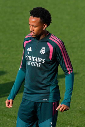 October 17, 2026, Valdebebas, Madrid, Spain: Eder Militao during the training day of Real Madrid ahead the Spanish League, LaLiga EA Sports, football match against Sevilla FC at Ciudad Deportiva Real Madrid on October 17, 2026, in Valdebebas, Madrid, Spain. Real Madrid Training And press conference, PK, Pressekonferenz - LaLiga Ea Sports  - ZUMAa181 20261017_zaa_a181_039 Copyright: xDennisxAgyemanx