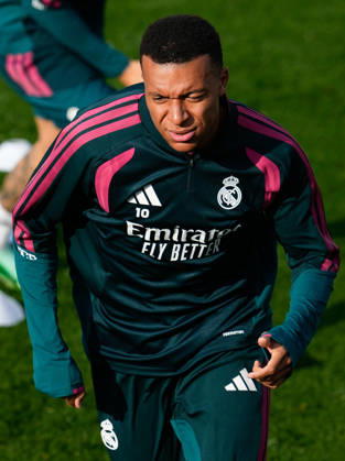 October 17, 2026, Valdebebas, Madrid, Spain: Kylian Mbappe during the training day of Real Madrid ahead the Spanish League, LaLiga EA Sports, football match against Sevilla FC at Ciudad Deportiva Real Madrid on October 17, 2026, in Valdebebas, Madrid, Spain. Real Madrid Training And press conference, PK, Pressekonferenz - LaLiga Ea Sports  - ZUMAa181 20261017_zaa_a181_044 Copyright: xDennisxAgyemanx