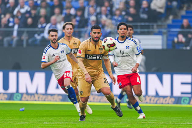 Deniz Undav, VfB Stuttgart, 26 GER, Hamburger SV vs. VfB Stuttgart, Soccer, Bundesliga 1, Matchday 06, 2026–2027 Season, October 17, 2026 DFL regulations prohibit any use of photographs as image sequences and or quasi-video GER, Hamburger SV vs. VfB Stuttgart, soccer, 1st Bundesliga, Matchday 06, 2026–2027 Season, October 17, 2026, Hamburg Copyright: xEibner-Pressefoto MarcelxvonxFehrnx EP_MFN