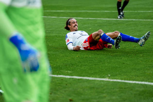 Germany Soccer Bundesliga 2026–27, Matchday 6: Hamburger SV (HSV) vs. VfB Stuttgart at Volkspark Stadium, Hamburg; Yussuf Poulsen, Hamburger SV, 15 Copyright: xStefanxTrochax