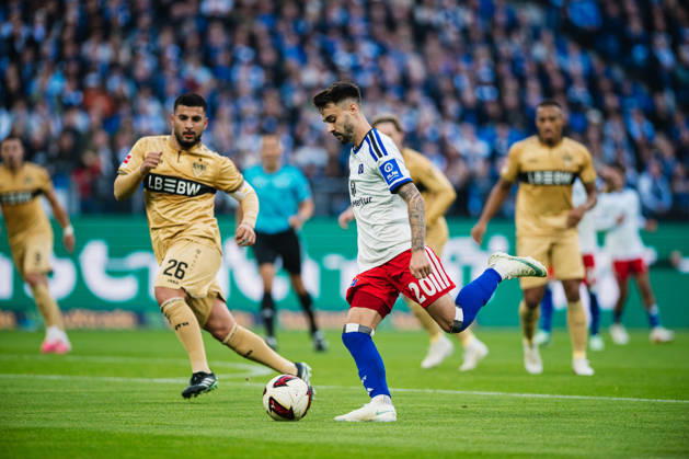1 Bundesliga: Hamburger SV vs. VfB Stuttgart, October 17, 2026; Fabio Vieira, Hamburger SV; 20 Soccer, 1st Bundesliga, Matchday 6: Hamburger SV vs. VfB Stuttgart on October 17, 2026, at the Volksparkstadion, Hamburg. DFL regulations prohibit any use of photographs as image sequences and or quasi-video. Copyright: xBEAUTIFULxSPORTS Tonhäuserx